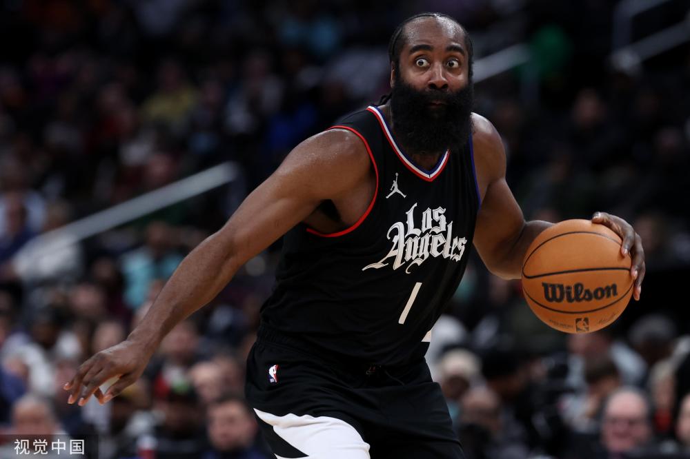 他在休赛期 他在休赛期