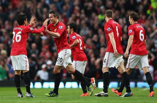 成为队中的 成为队中的