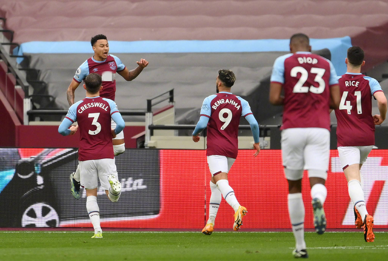 同时积极部 同时积极部